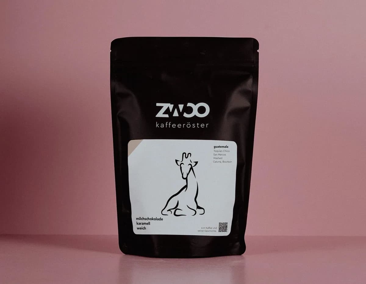 die giraffe, guatemala coffee from zwoo kaffeeröster ⎮ kaffeefenster