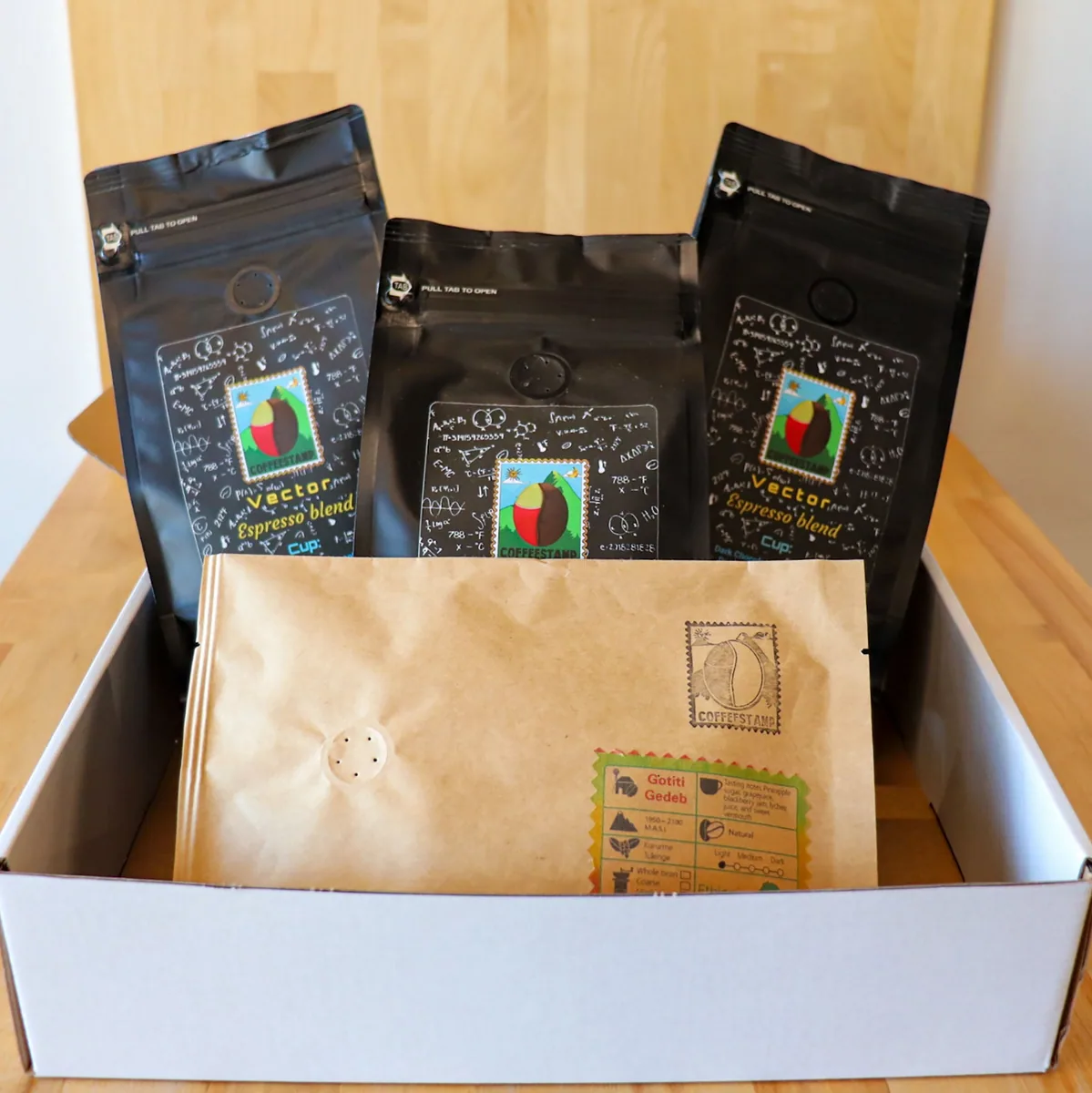 big vector blend espresso box, brazil + honduras coffee from coffeestamp