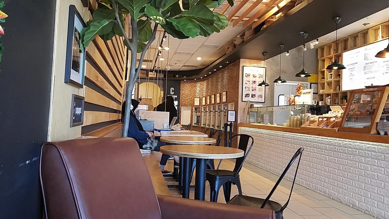 Coldspoon Coffee in Washington, specialty coffee cafe