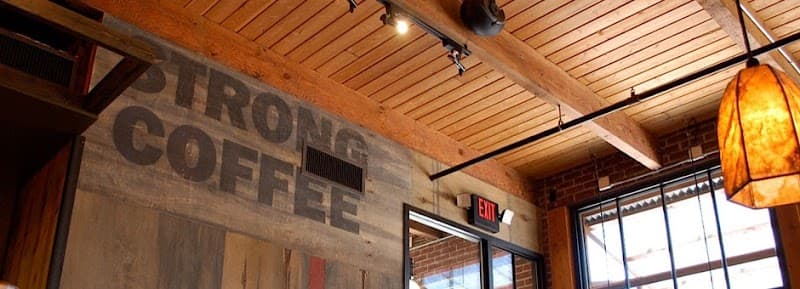 Colectivo Humboldt Blvd. in Milwaukee, specialty coffee cafe