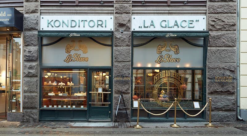 Conditori La Glace in Copenhagen, specialty coffee cafe