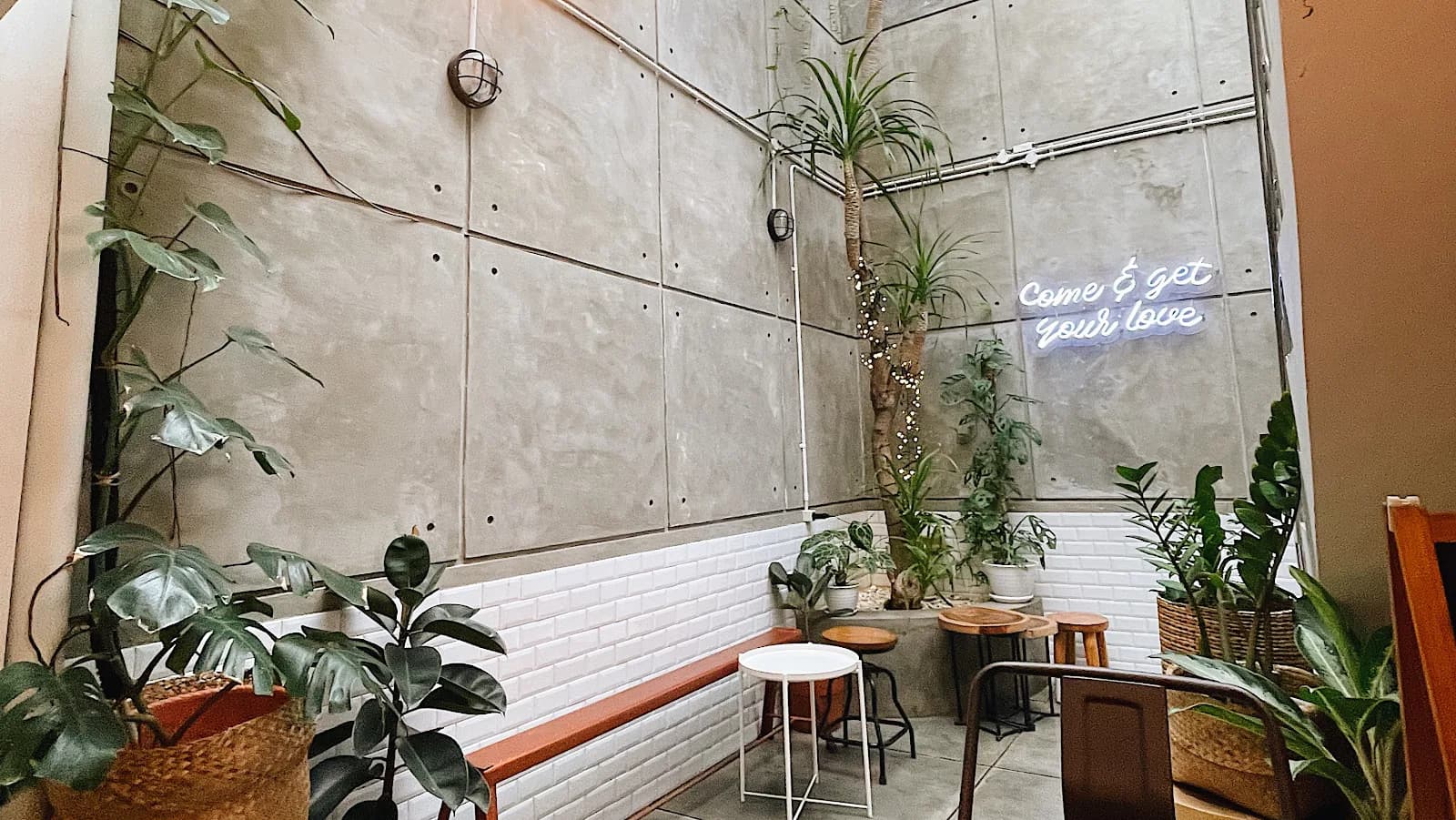 Copper Club Specialty Coffee in Jakarta, specialty coffee cafe