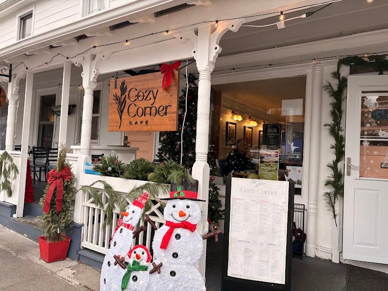 Cozy Corner in New York City, specialty coffee cafe
