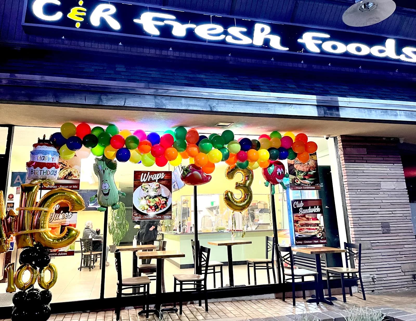 C&R Fresh Food in Los Angeles, specialty coffee cafe