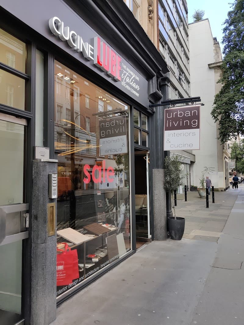 CRU Kafe Ltd. in London, specialty coffee roaster