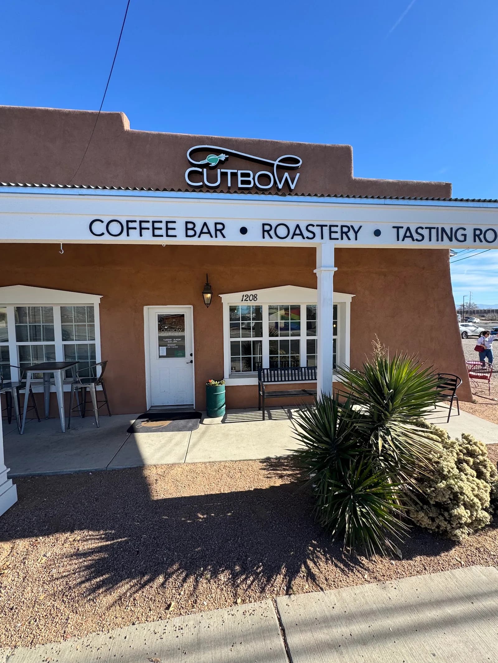 Cutbow Coffee in Albuquerque, specialty coffee cafe