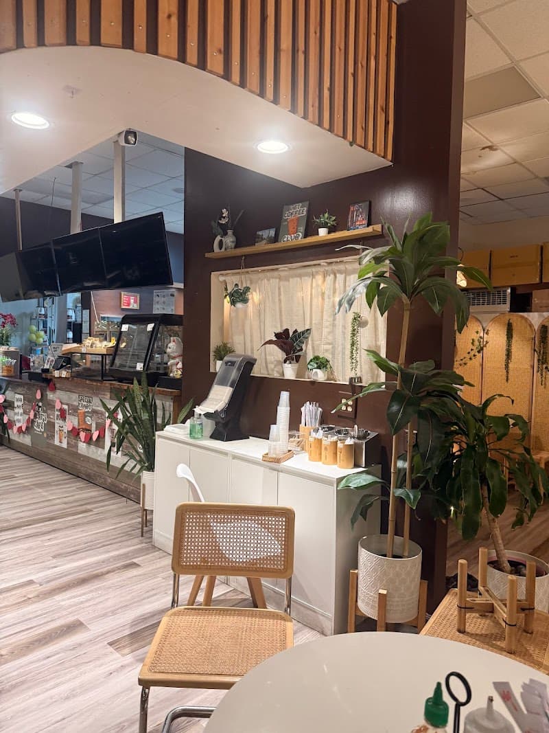 DaLat's Cafe in Louisville, specialty coffee cafe