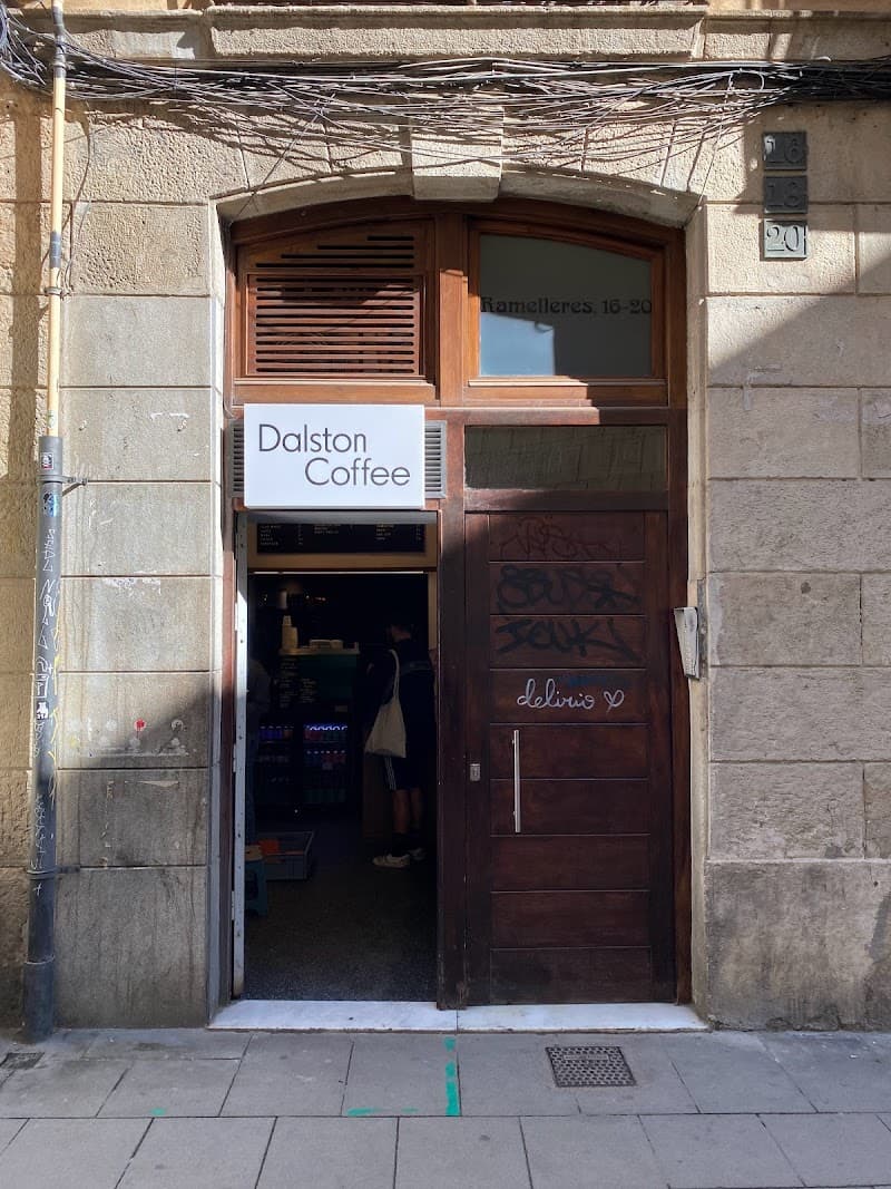 Dalston Coffee Barcelona in Barcelona, specialty coffee cafe