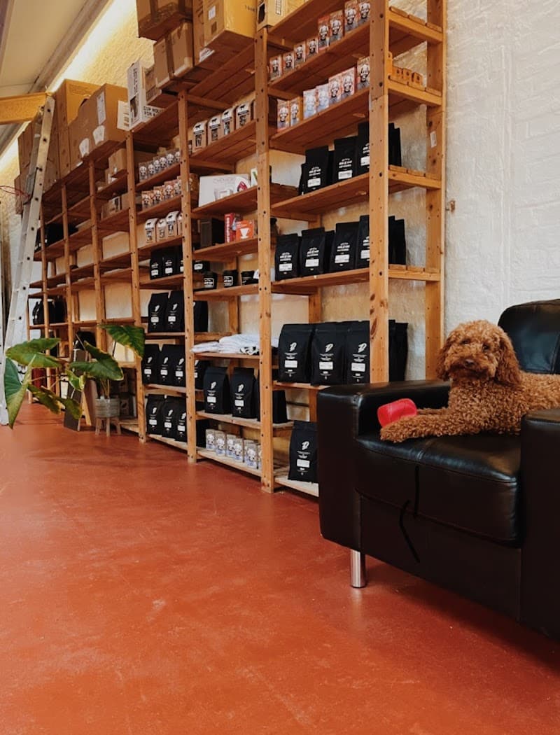 Deluxe Coffeeworks Roastery & Espresso bar in London, specialty coffee roaster