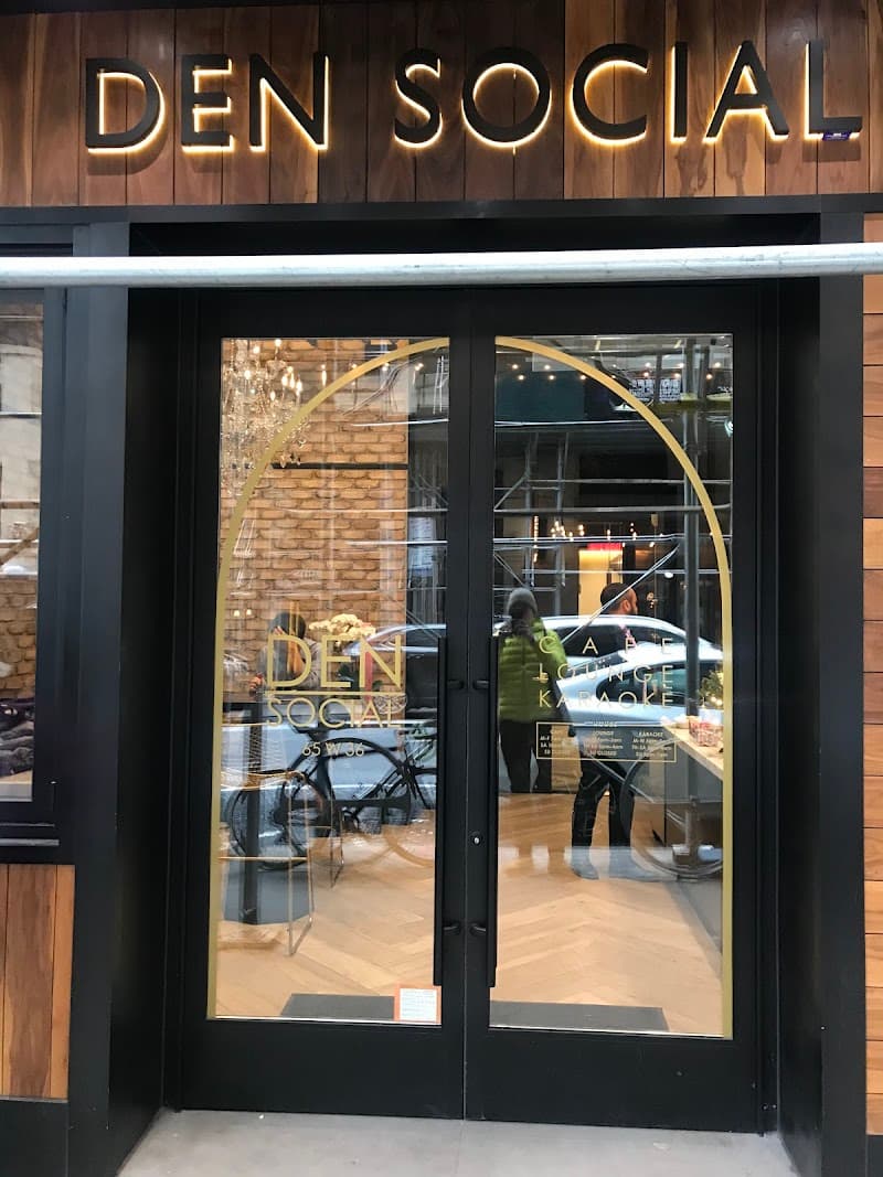 Den Social Cafe in New York City, specialty coffee cafe