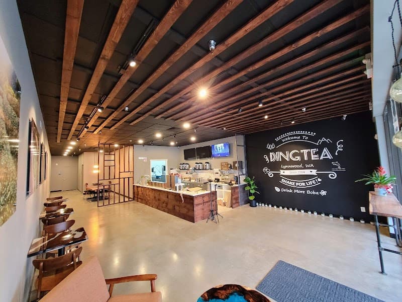 Ding Tea & 36 Streets Vietnamese Coffee in Edmonds, specialty coffee cafe
