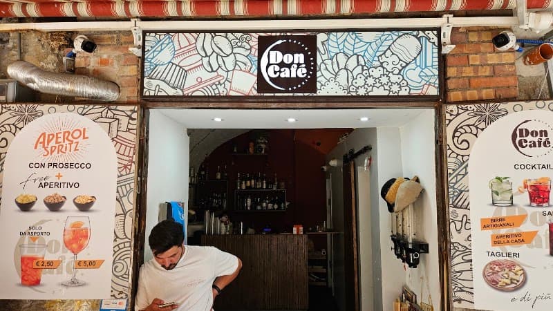 Don Café Street Art Coffee in Naples, specialty coffee cafe
