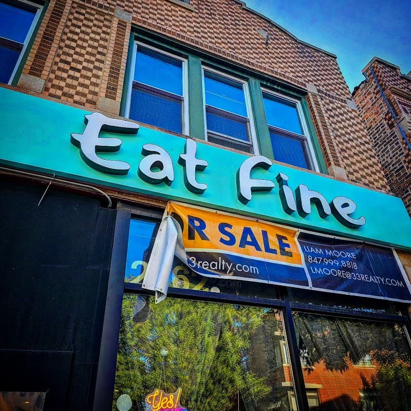 Eat Fine Design By Khun Kung in Chicago, specialty coffee cafe