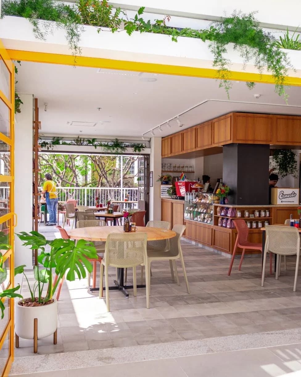 Ernesto Cafés Asa Norte in Brasília, specialty coffee cafe