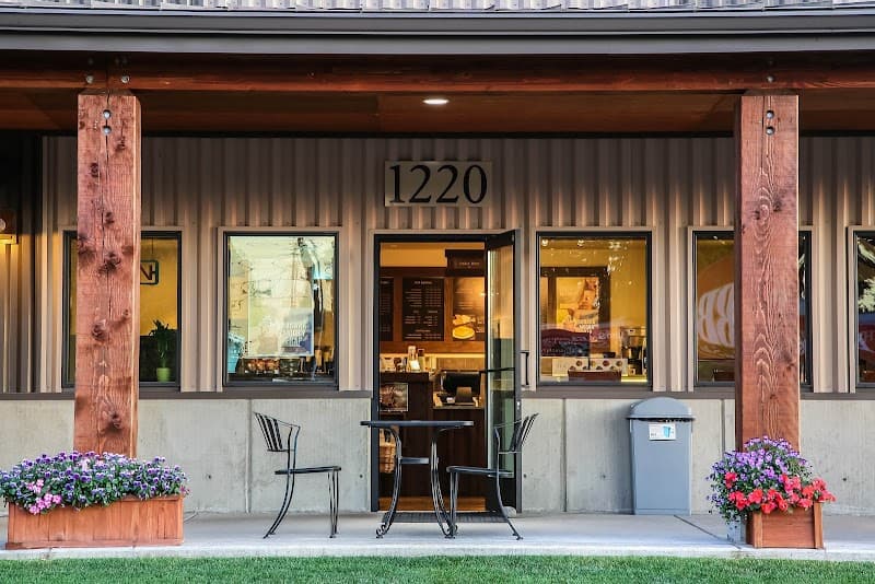 Fiddlers Coffee in Centralia, specialty coffee cafe