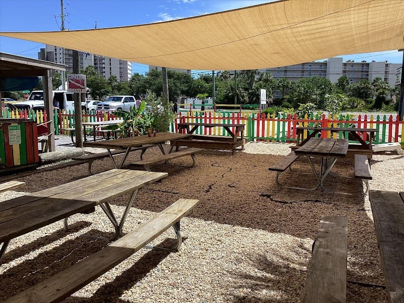 FINNS ISLAND STYLE GRUB + FINNS BARISTA BAR and SNACK SHACK in Panama City Beach, specialty coffee cafe