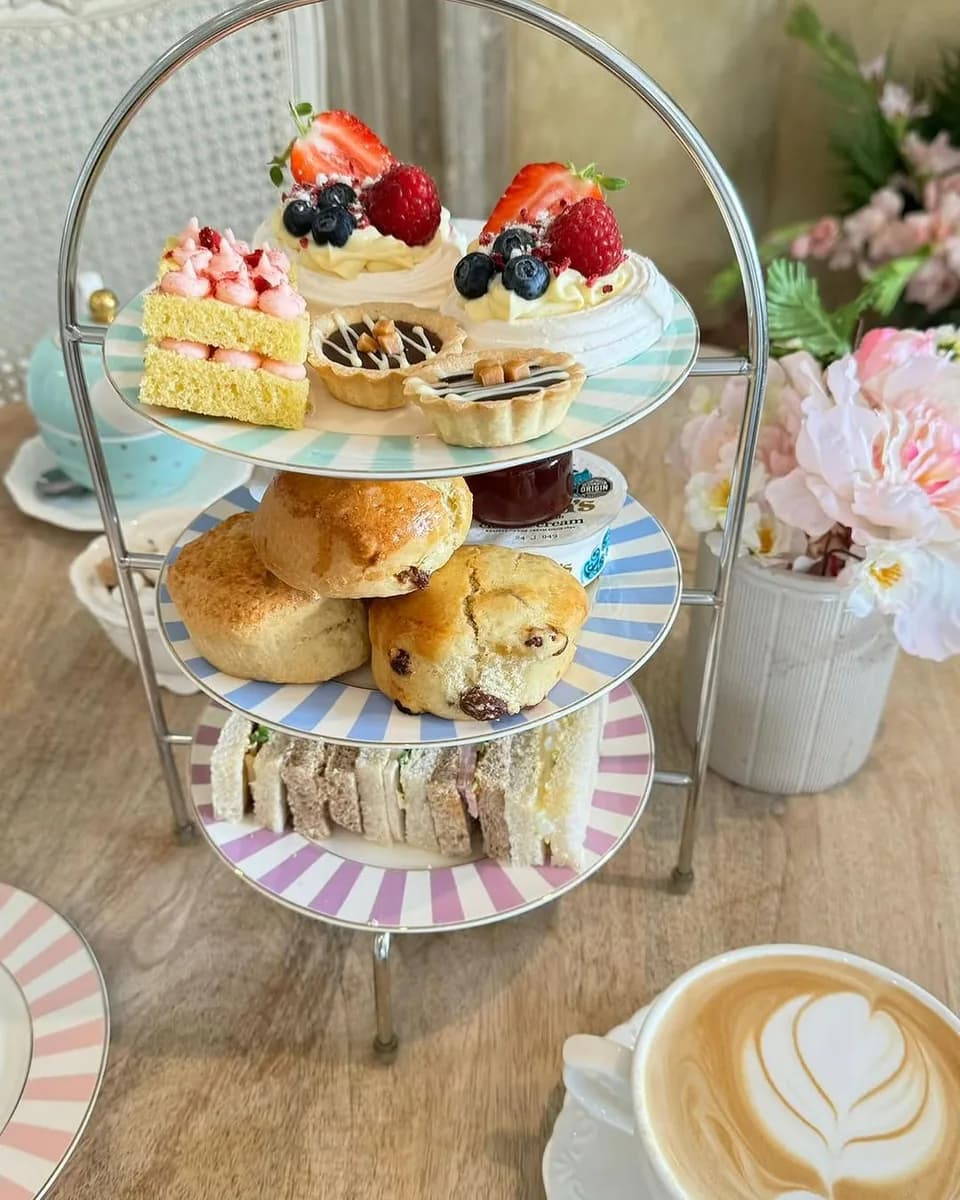 Fleur de Thé in London, specialty coffee cafe