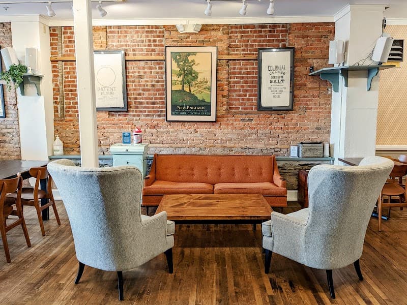 Flour & Salt Cafe in Hamilton, specialty coffee cafe