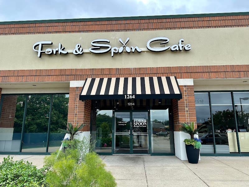 Fork & Spoon Cafe in Chicago, specialty coffee cafe