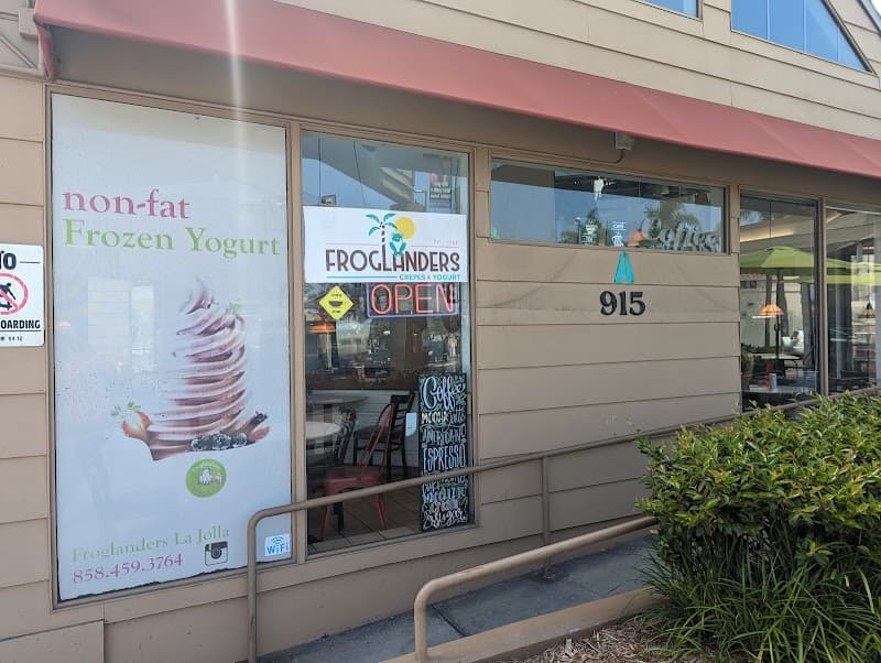 Froglanders Crepes & Yogurt in San Diego, specialty coffee cafe