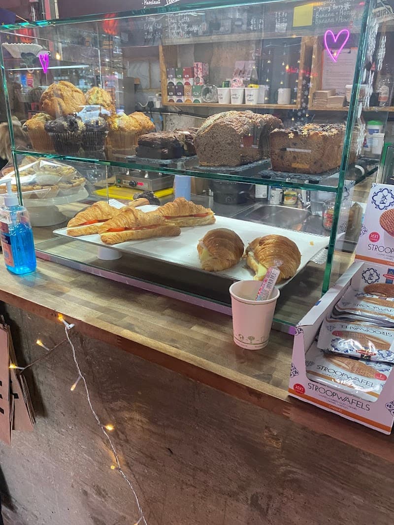 Fuckoffee in London, specialty coffee cafe