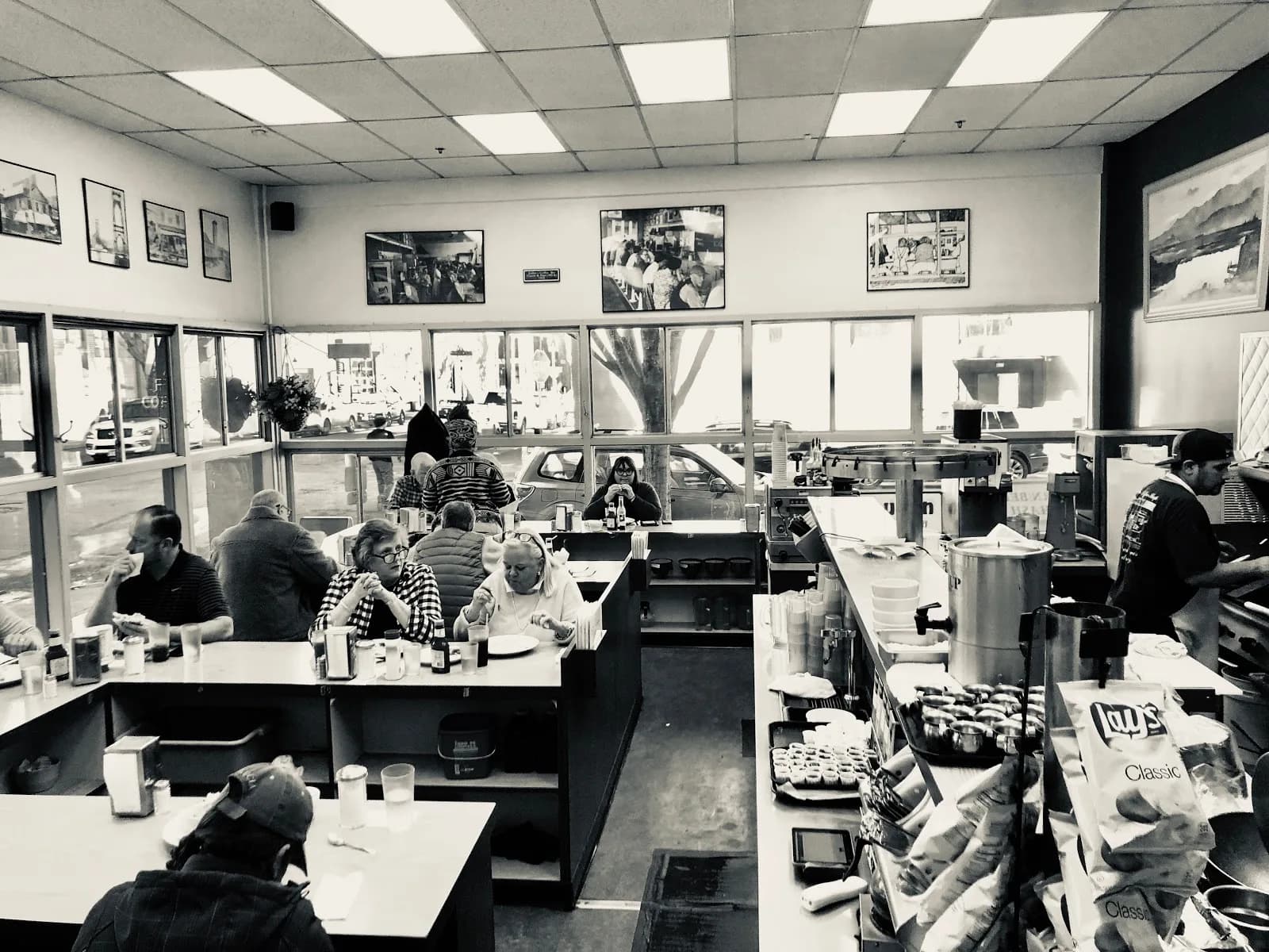Fuller's Coffee Shop in Portland, specialty coffee cafe