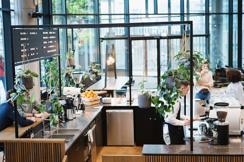 Garçon de Café - Specialty coffee shop - Kaffee in Berlin, specialty coffee cafe
