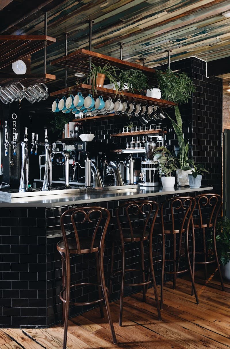 Gralehaus in Louisville, specialty coffee cafe