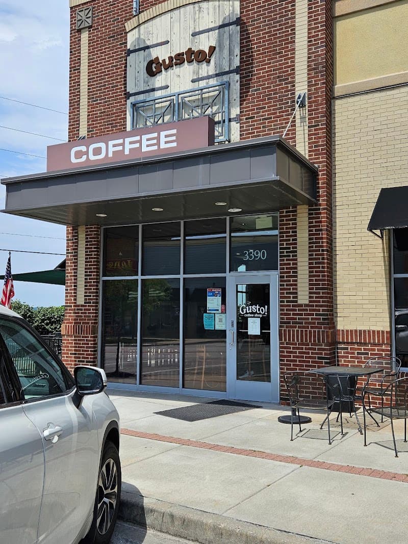 Gusto Coffee Bistro in Kansas City, specialty coffee cafe