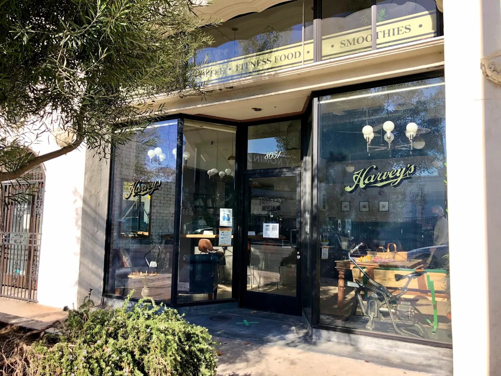 Harvey Easton Cafe in Los Angeles, specialty coffee cafe