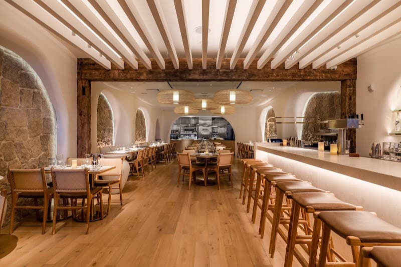 Heritage Bar & Restaurant in New York City, specialty coffee cafe