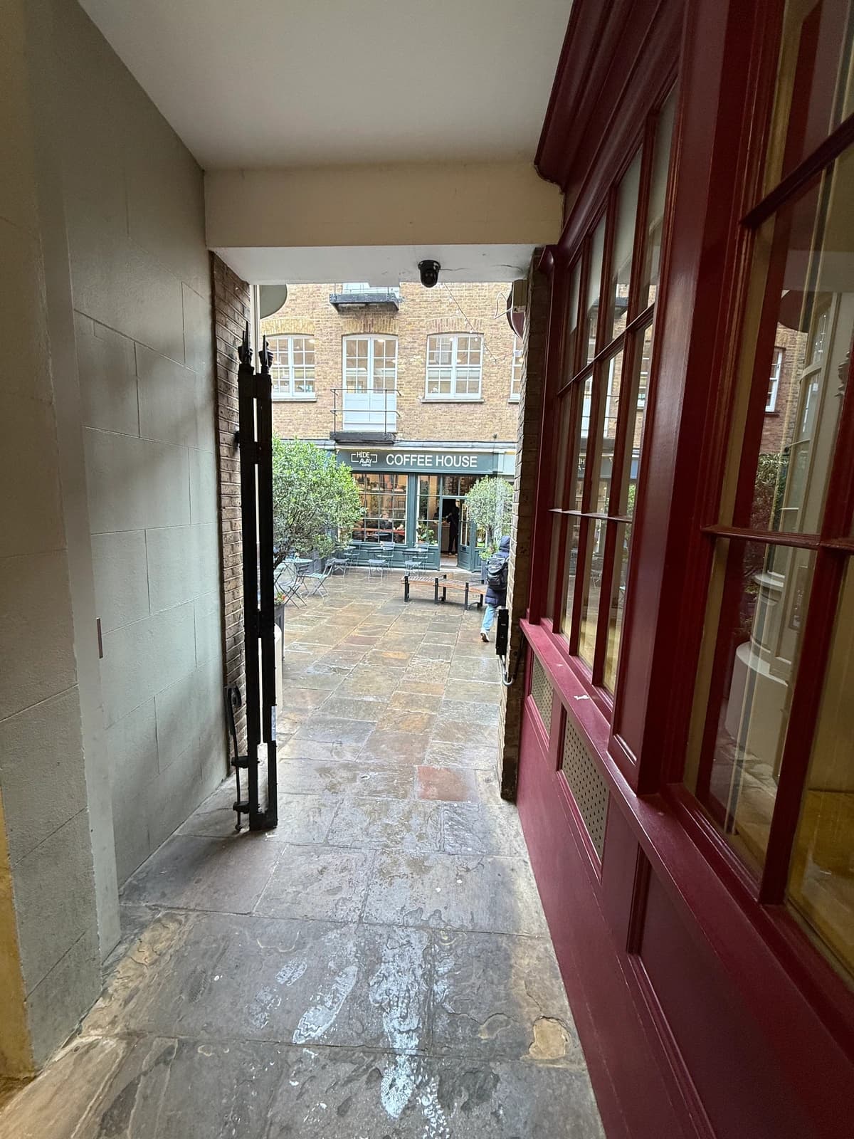 hideaway coffee house — the soho secret you keep walking past