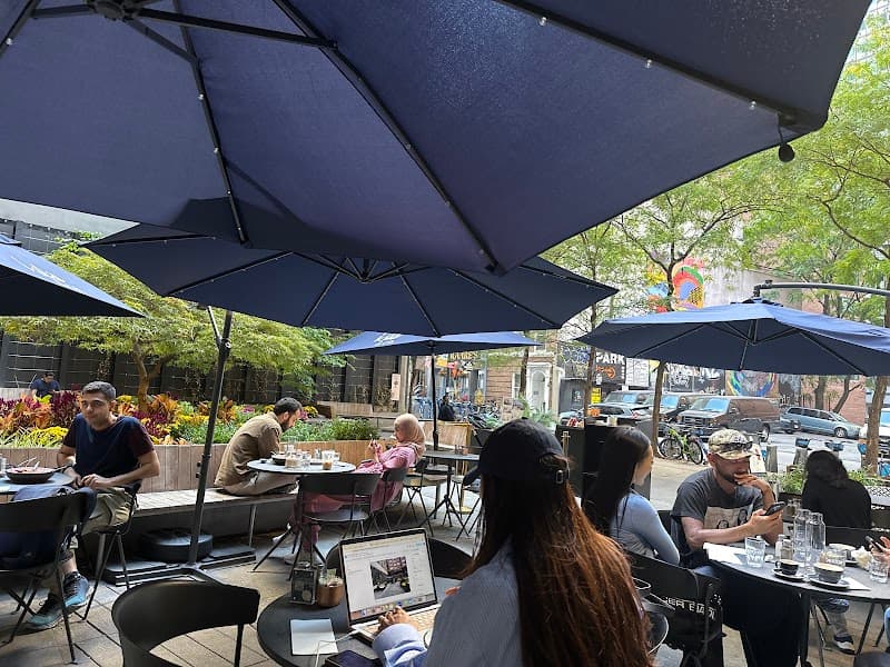 Hole In The Wall in New York City, specialty coffee cafe