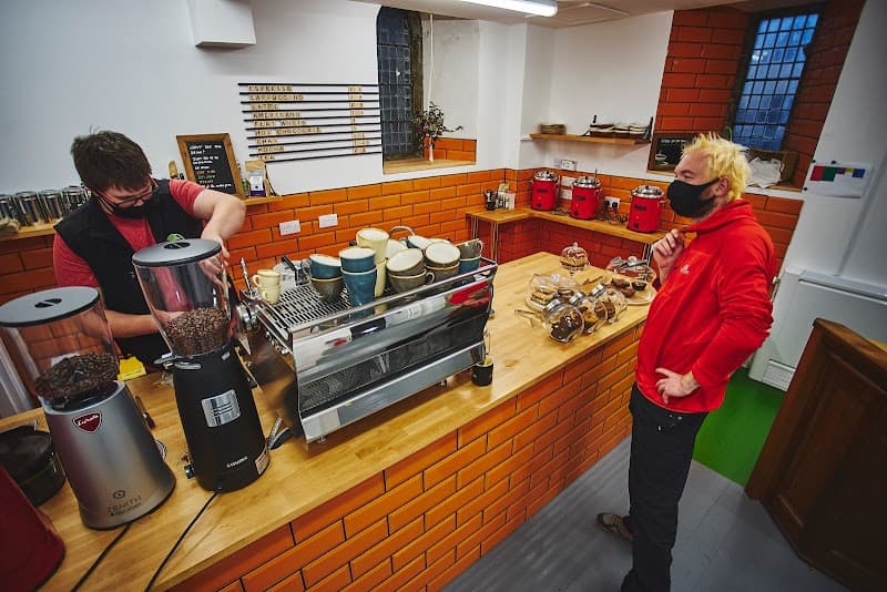 Hollytree Hotel & Swimming Pool in Fort William, specialty coffee cafe