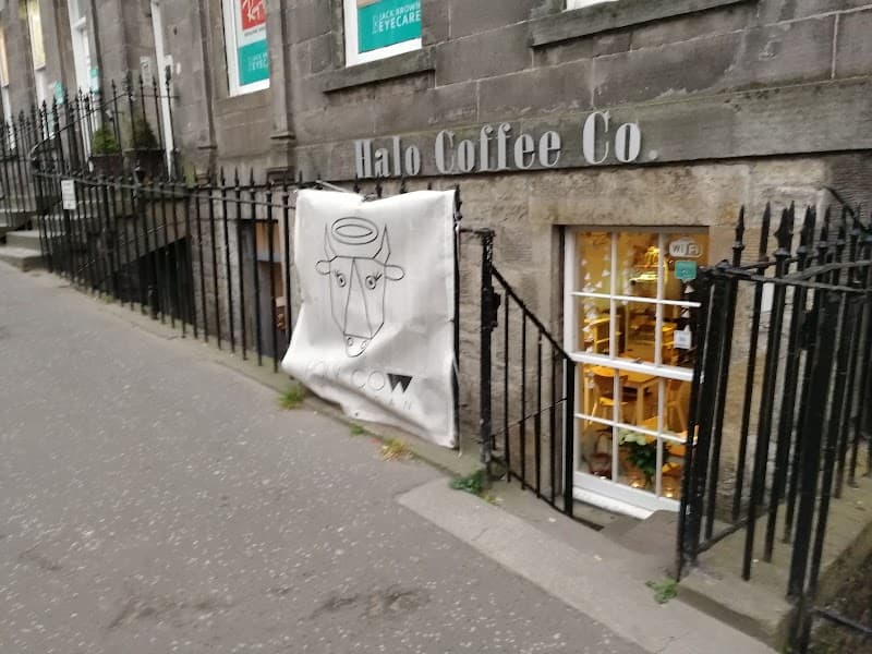 Holy Cow in Edinburgh, specialty coffee cafe