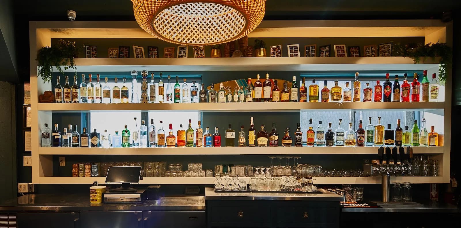 Hudson House + Huddy's in Los Angeles, specialty coffee cafe