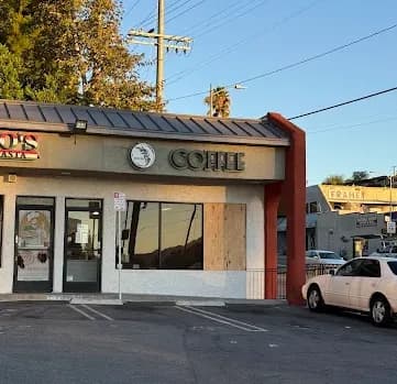 Inicio Coffee Company in Los Angeles, specialty coffee cafe