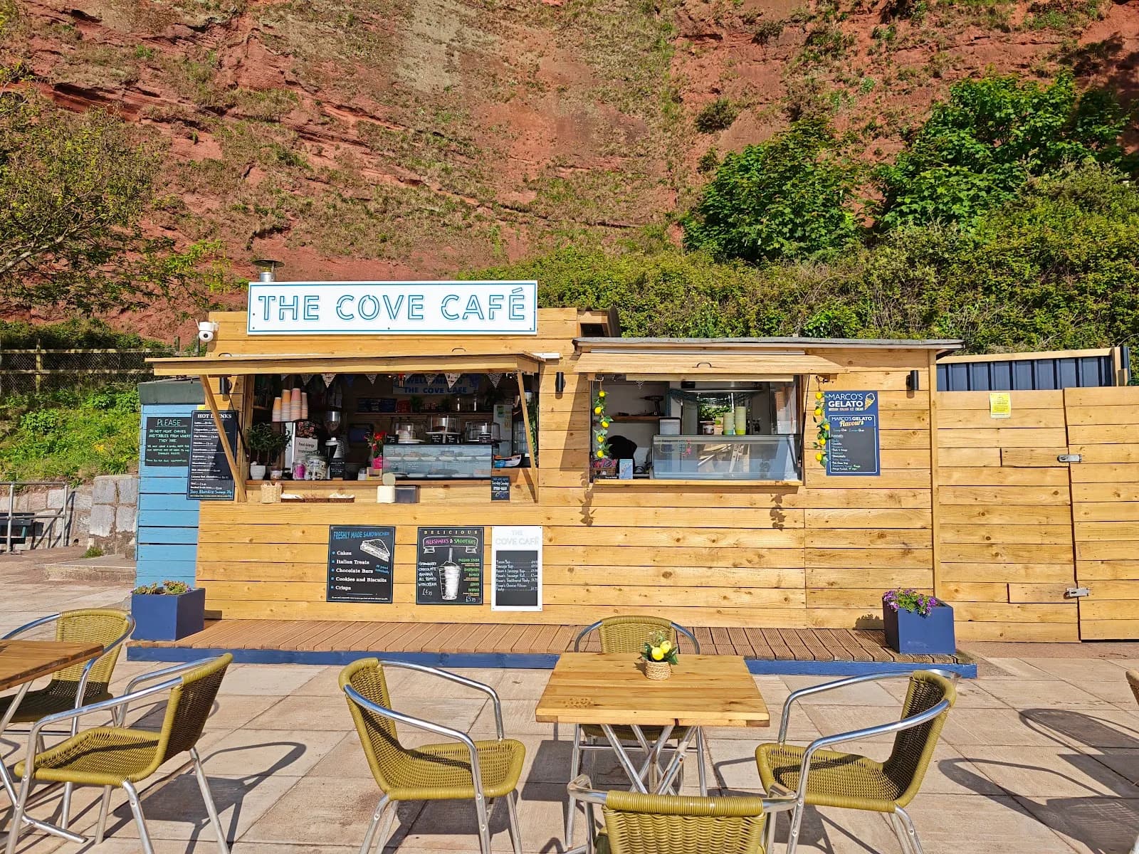John’s in Dawlish, specialty coffee cafe