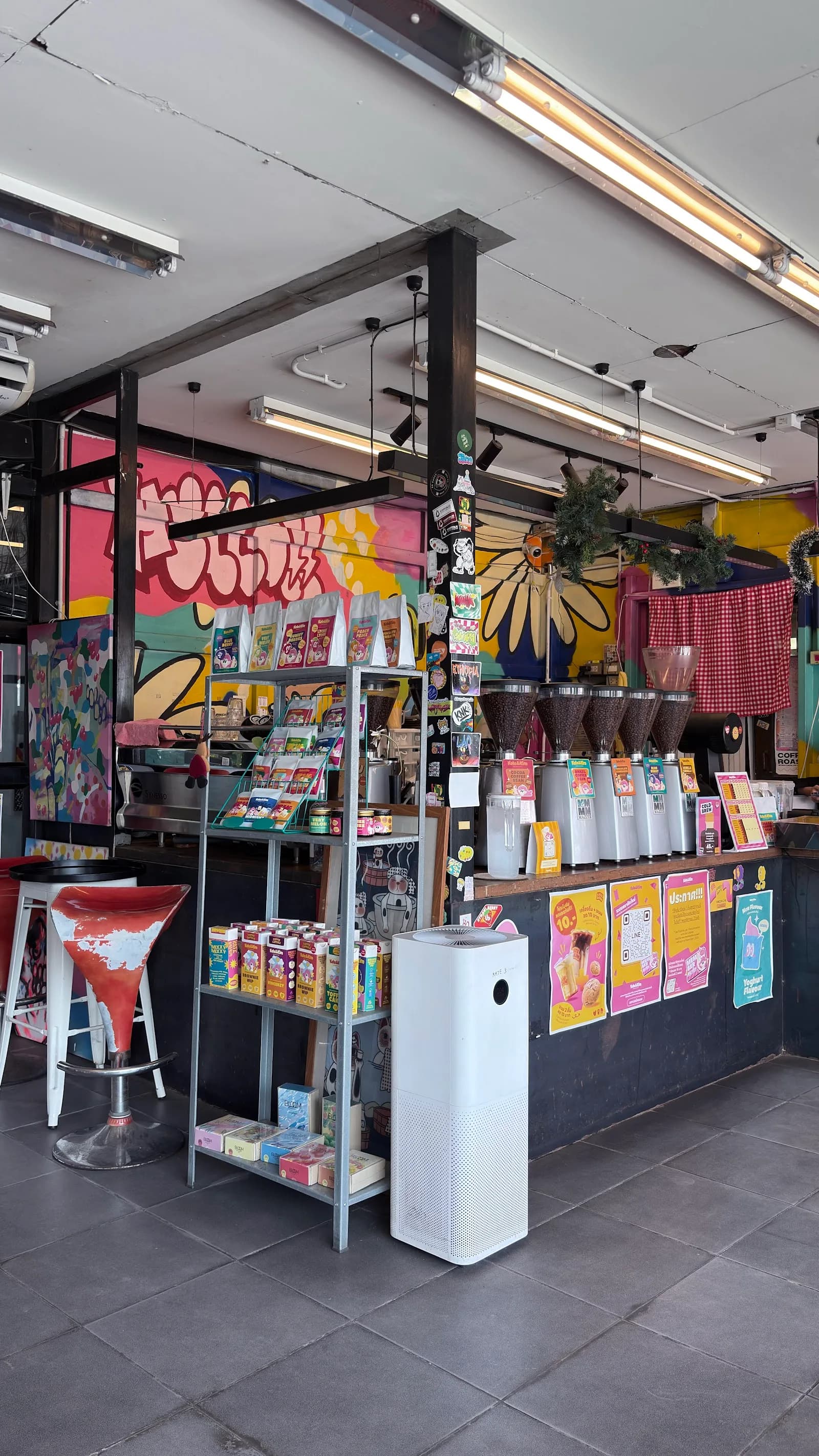 Kate & Kim Coffee Roaster in Chiang Mai, specialty coffee roaster