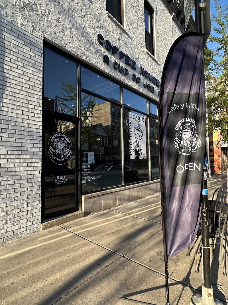 KupAJoe Cafe in Chicago, specialty coffee cafe