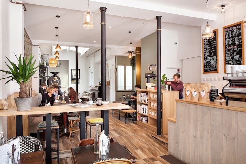 La Compagnie du Café in Paris, specialty coffee cafe