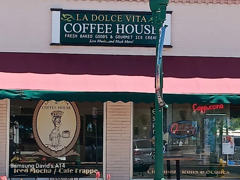 La Dolce Vita in Arvada, specialty coffee cafe