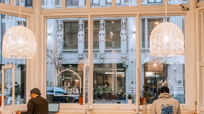 La Finca Café | Café, Marché Local Lunch De Quartier Dans La Région De Montréal in Montreal, specialty coffee cafe