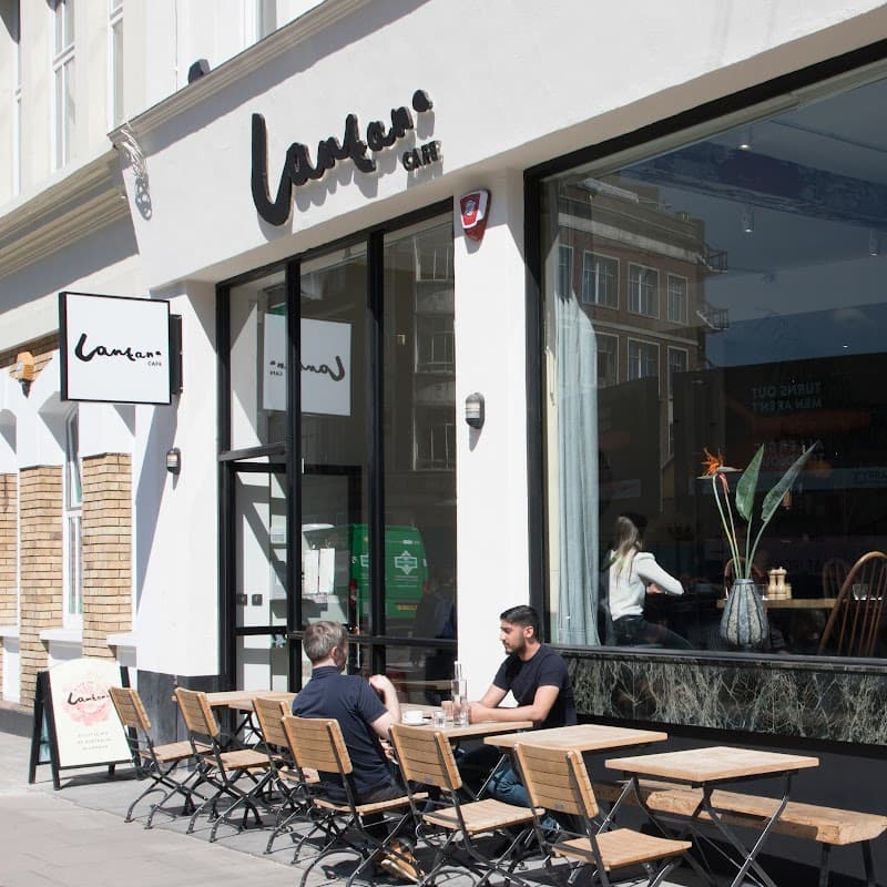 Lantana London Bridge in London, specialty coffee cafe