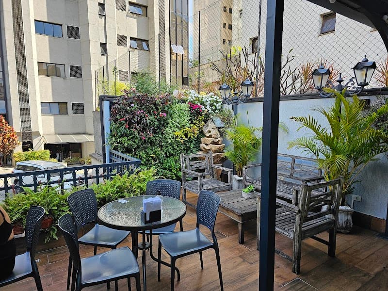 London Coffee Station in São Paulo, specialty coffee cafe