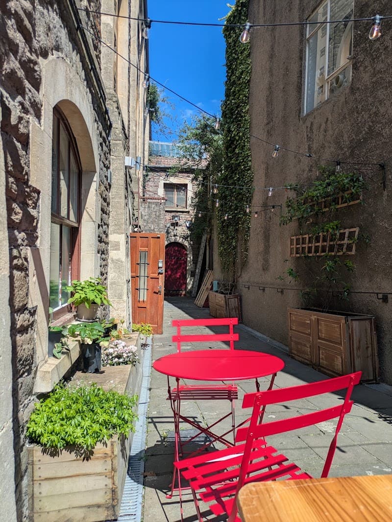 Lost Horizon Coffee in Bristol, specialty coffee cafe