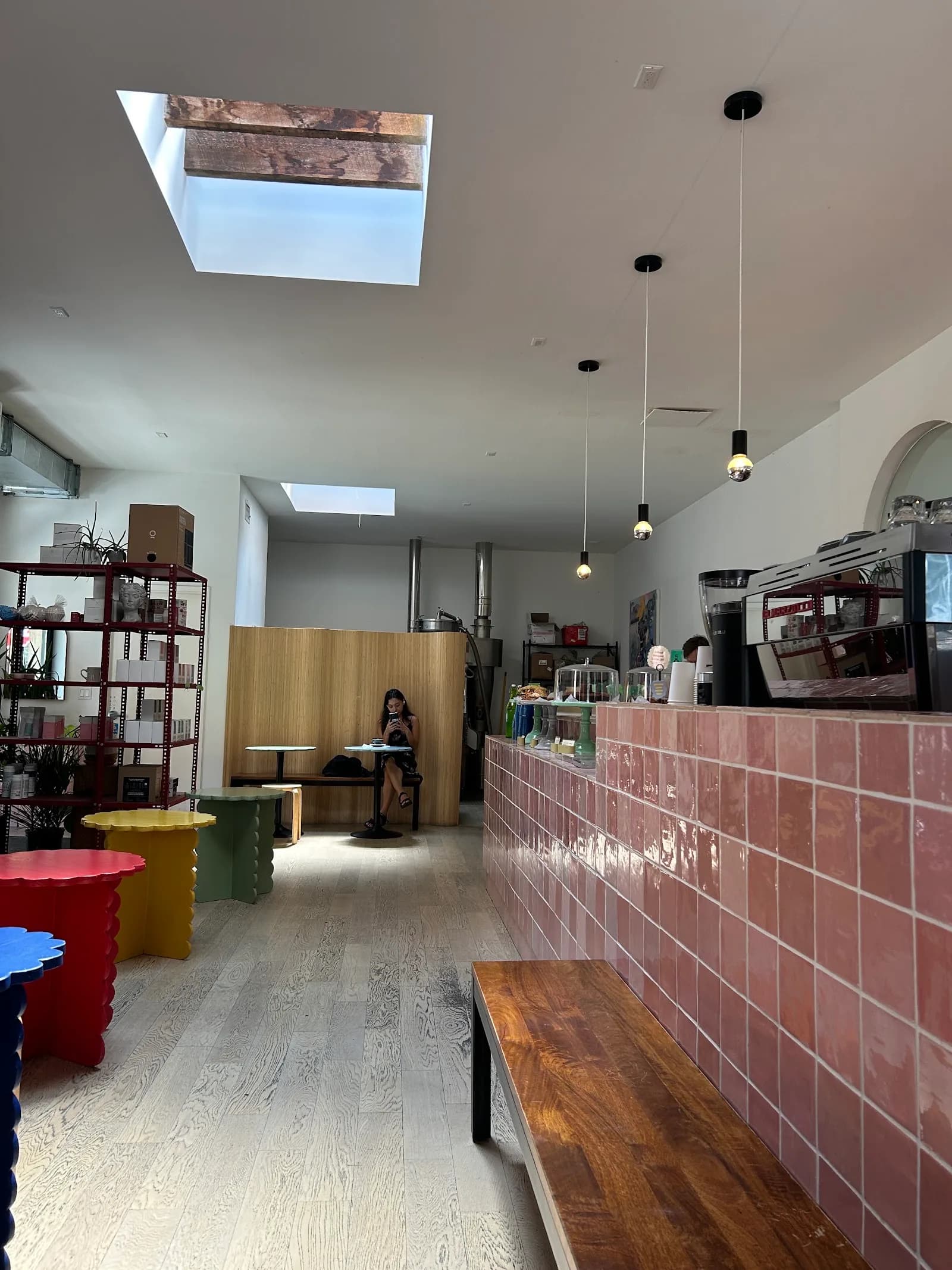 Loveless Coffees in New York City, specialty coffee cafe