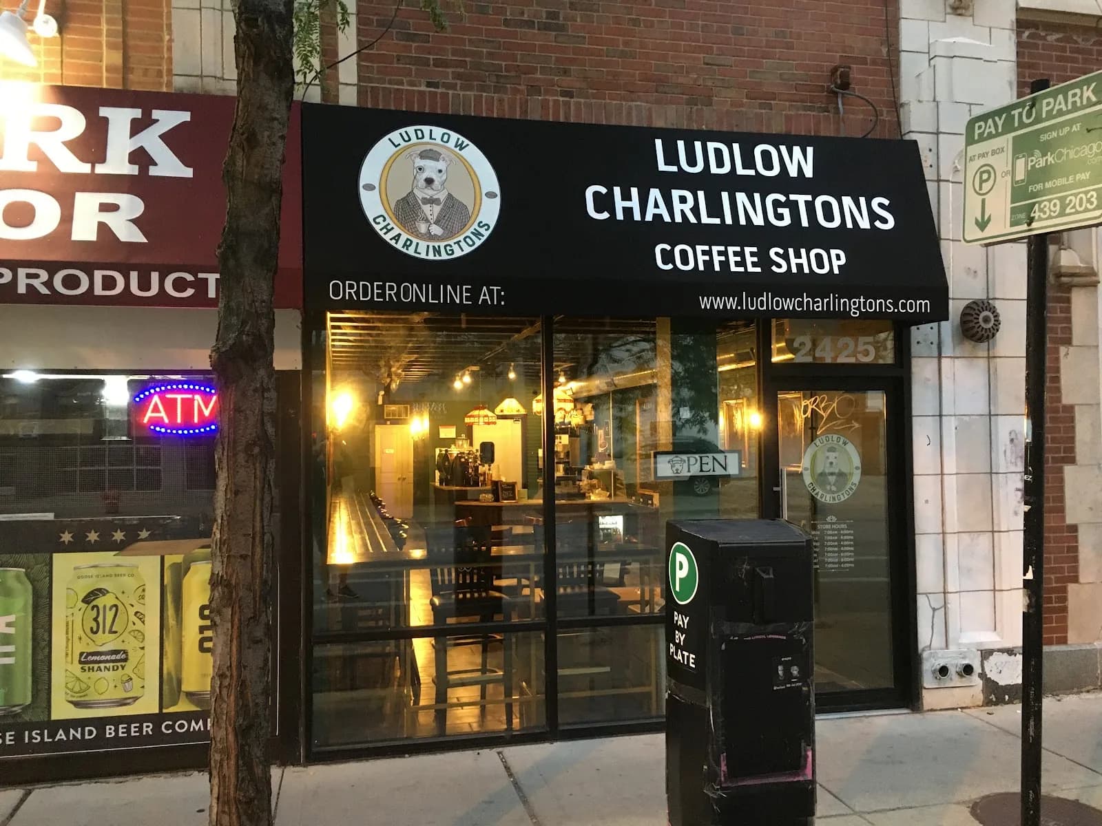 Ludlow Charlingtons Coffee Shop in Chicago, specialty coffee cafe
