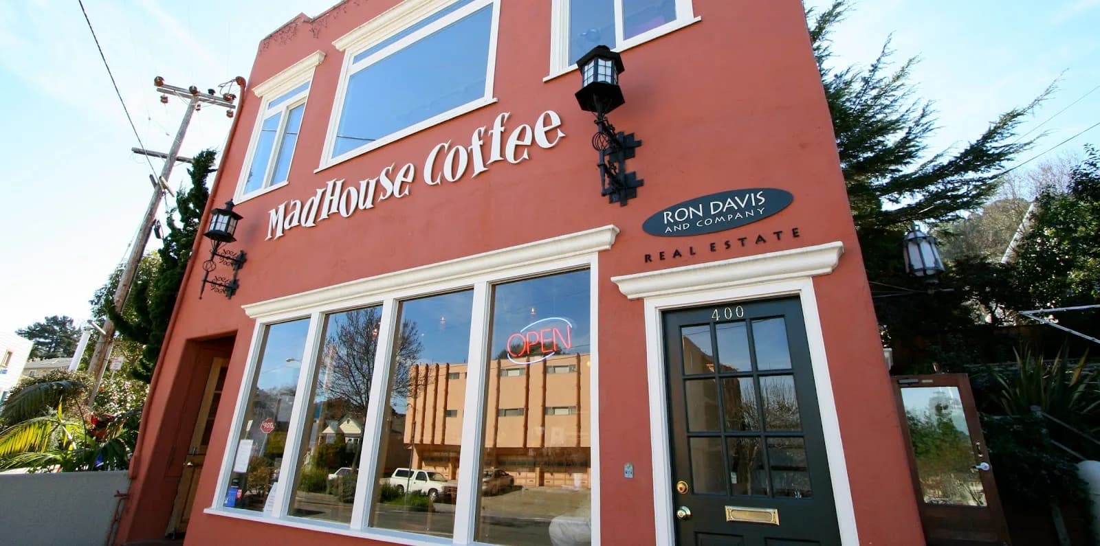 Madhouse Coffee in San Francisco, specialty coffee cafe