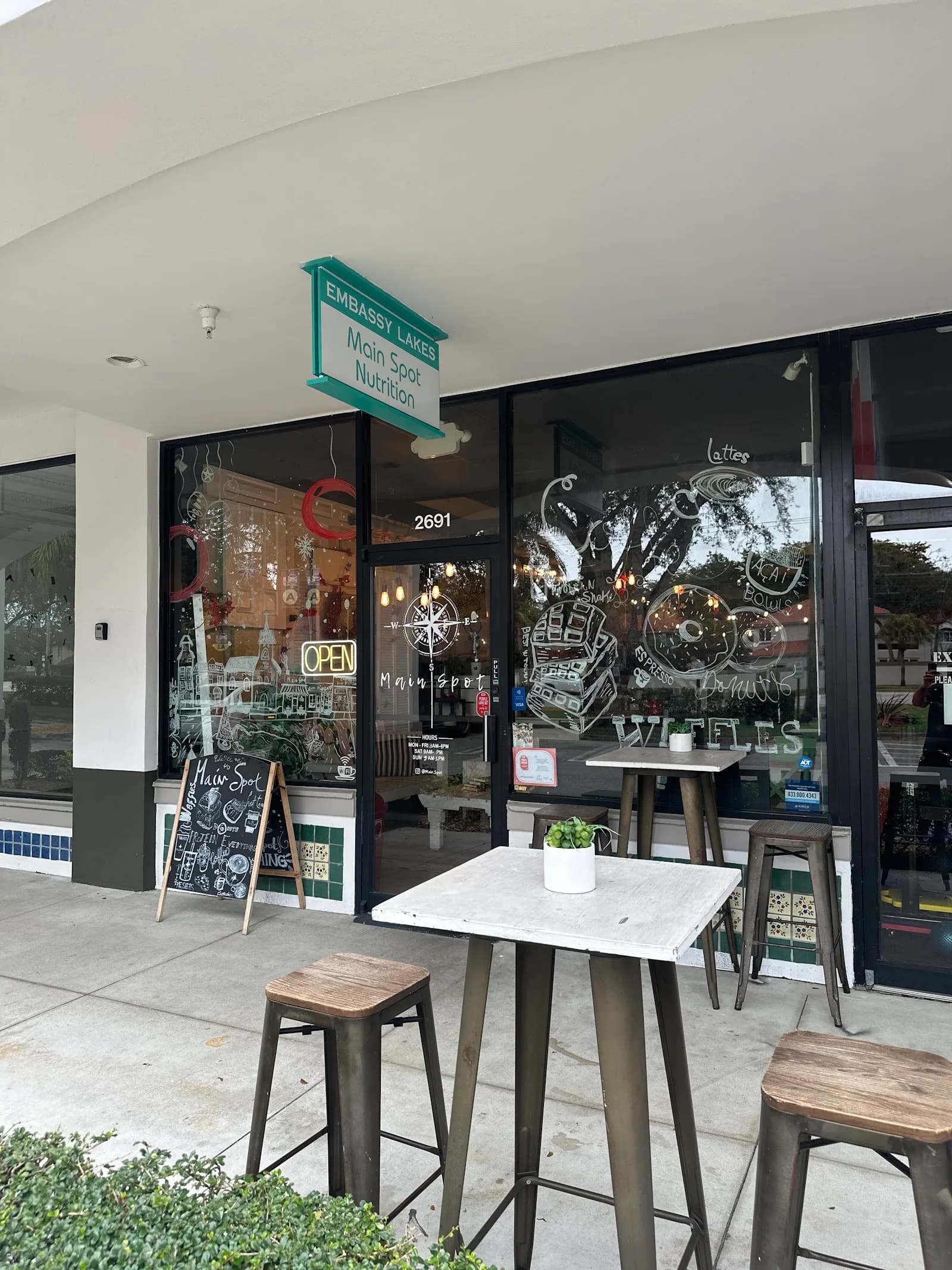Main Spot Nutrition in Miami, specialty coffee cafe